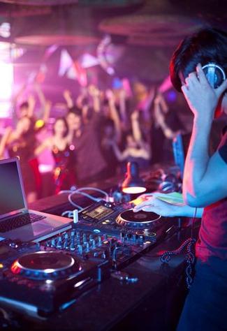 dj车载劲爆舞曲串烧