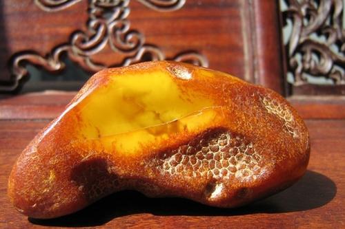 蜜蜡原石30一克贵了么