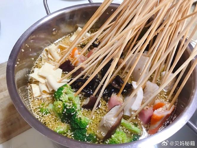 串串麻辣烫图片高清缩略图