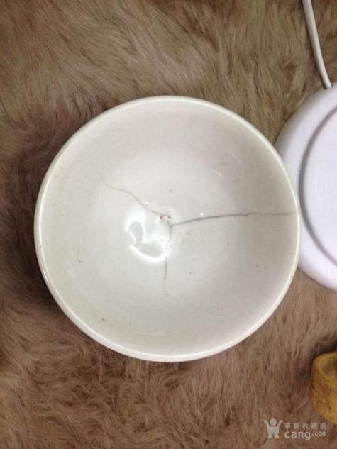 晚上不小心打碎碗预兆