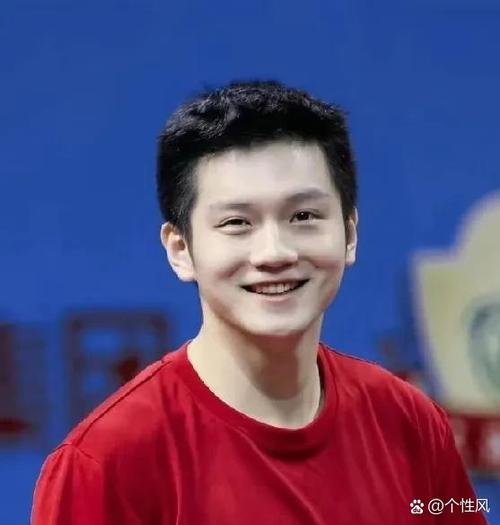樊振东回应俱乐部首夺三冠王