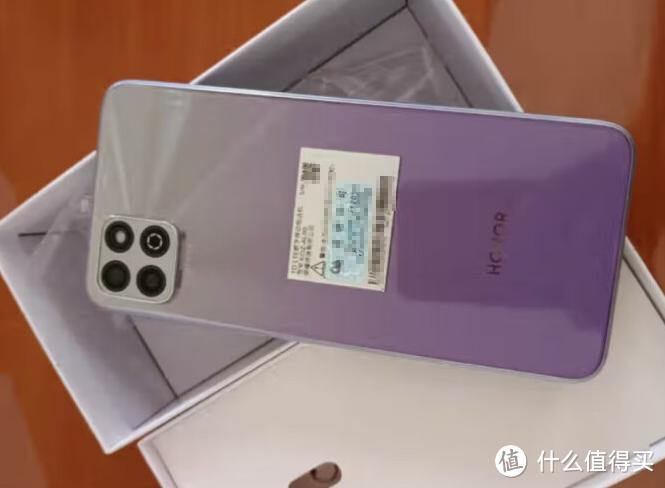 荣耀20还值得买吗