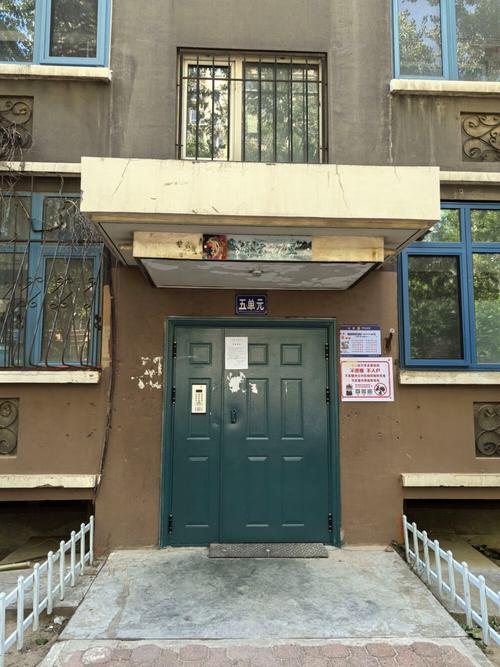单元门怎么呼叫楼上住户