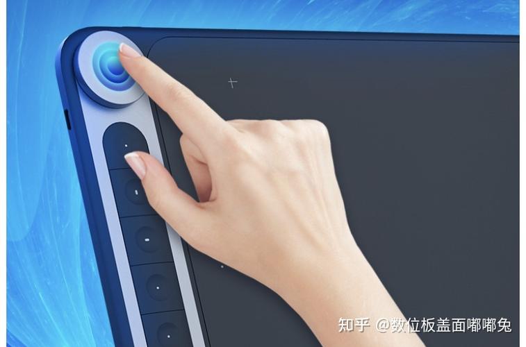 数位屏可以用手放大缩小吗