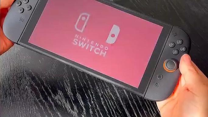 switch一充电就开机了