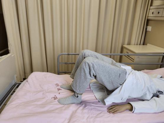 长时间卧床的人怎么锻炼走路