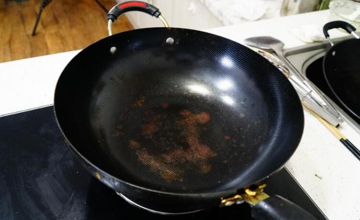 铁锅生锈炒菜对人体有害吗