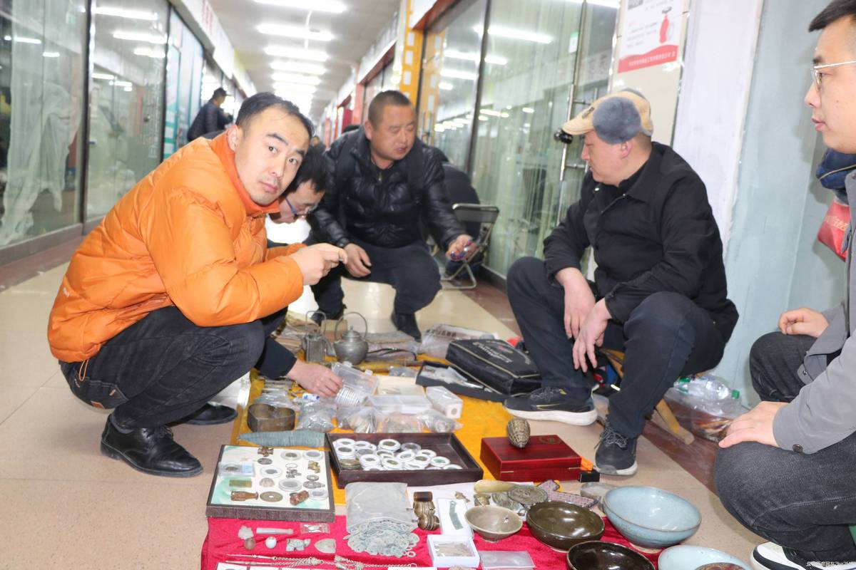 山西古玩地摊集市大全