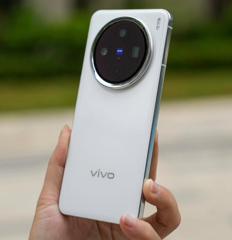 vivo手机一个摄像头的是什么型号