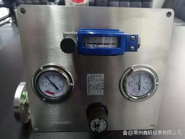 吹扫摄像机罩