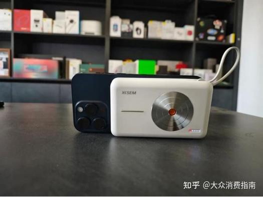 苹果12能磁吸充电吗