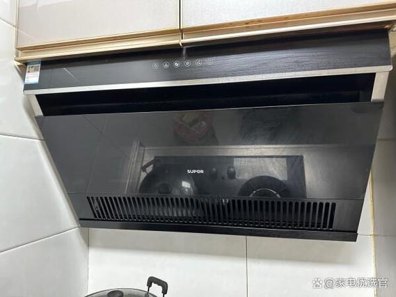 苏泊尔智能电压力锅缩略图