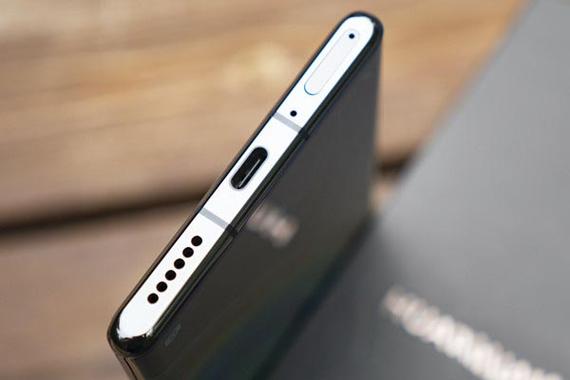 mate30pro没有耳机孔吗