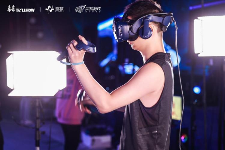 《vr游戏达人》动漫第一集