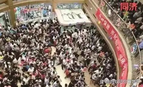 人潮拥挤的优美句子