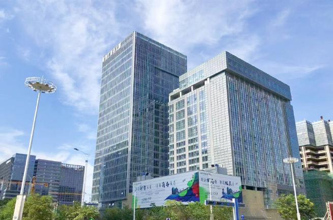 总资产 总市值