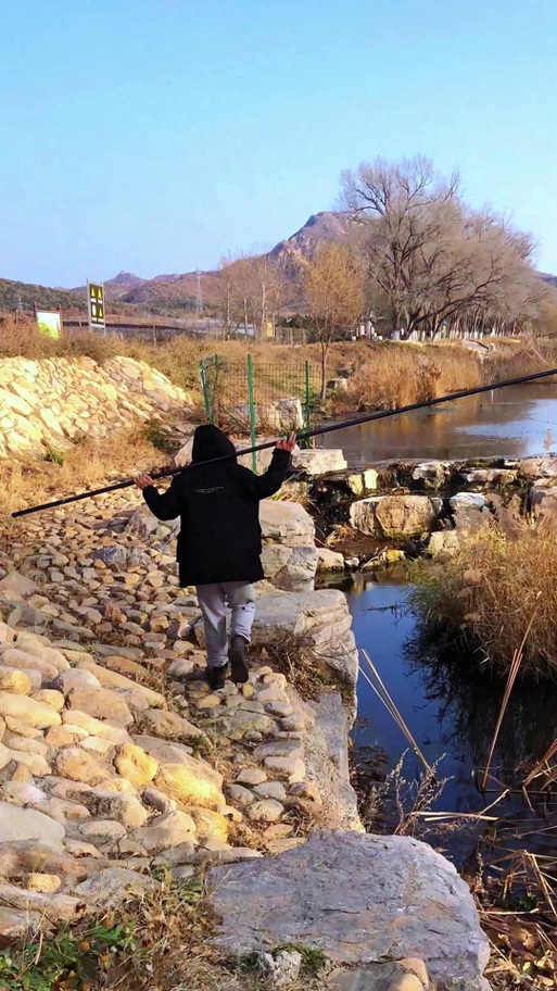 浮烟山老炮鱼竿怎么样