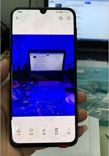 华为摄像头蓝色灯闪烁