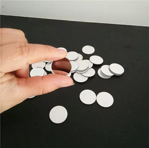 镜子磕了一小块怎么补