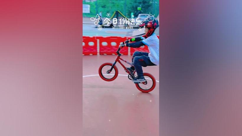 儿童滑板车轮子不亮了