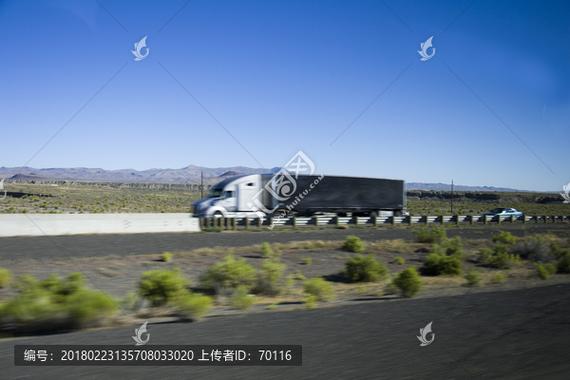 荒原卡车