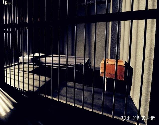 泰国关小黑屋多久解除