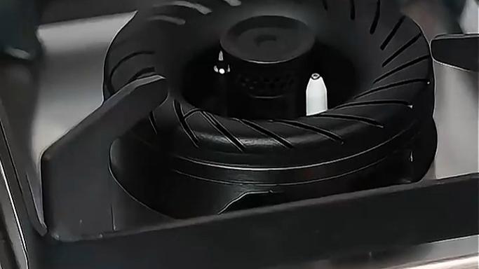 美的燃气灶如何清洗