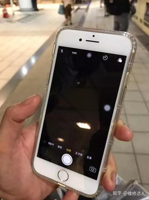 iphone8plus摄像头模糊不清