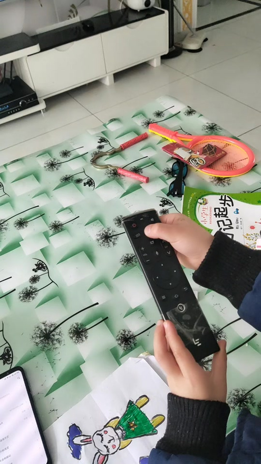 盯盯拍连接手机教程