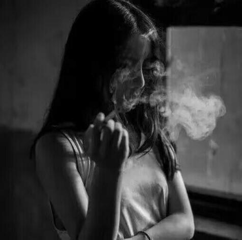 女人换黑白头像暗示什么缩略图