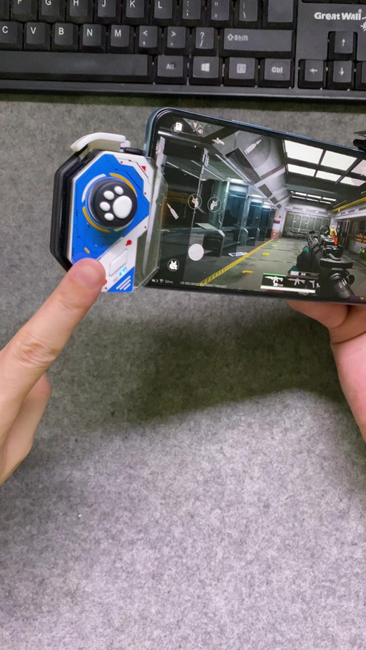 三角洲用手机玩太费劲了