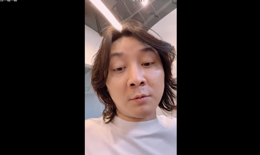 虎牙688张大仙直播间