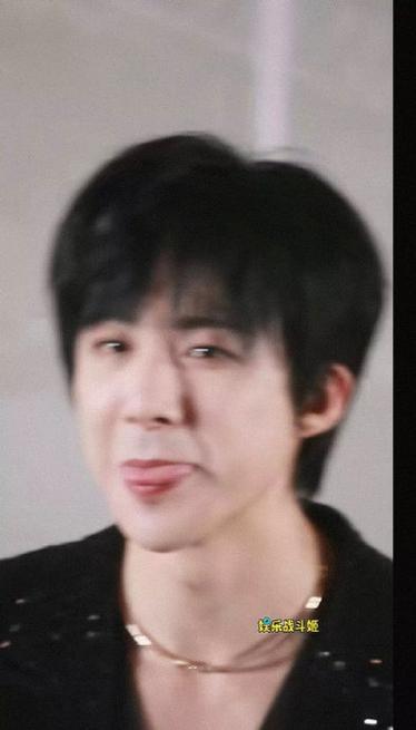 刘宇宁法令纹明显略显疲态