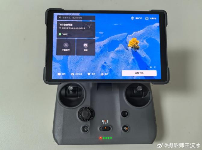 大疆无人机无法开机指示灯也不亮