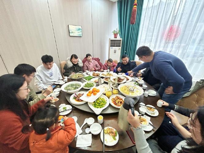 家族聚会搞哪些活动好