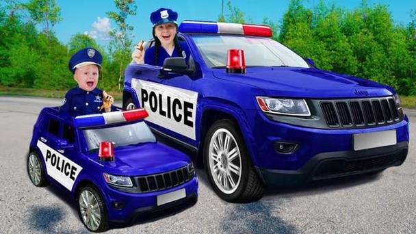 警车警察抓小偷动画片