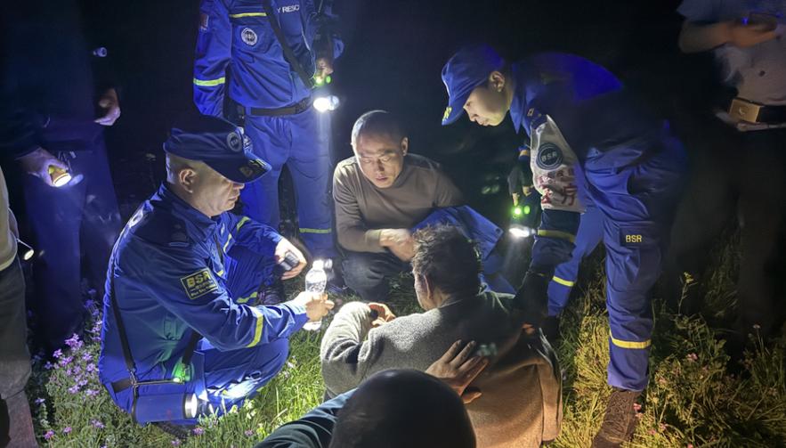 为什么手机的联系人突然没了?