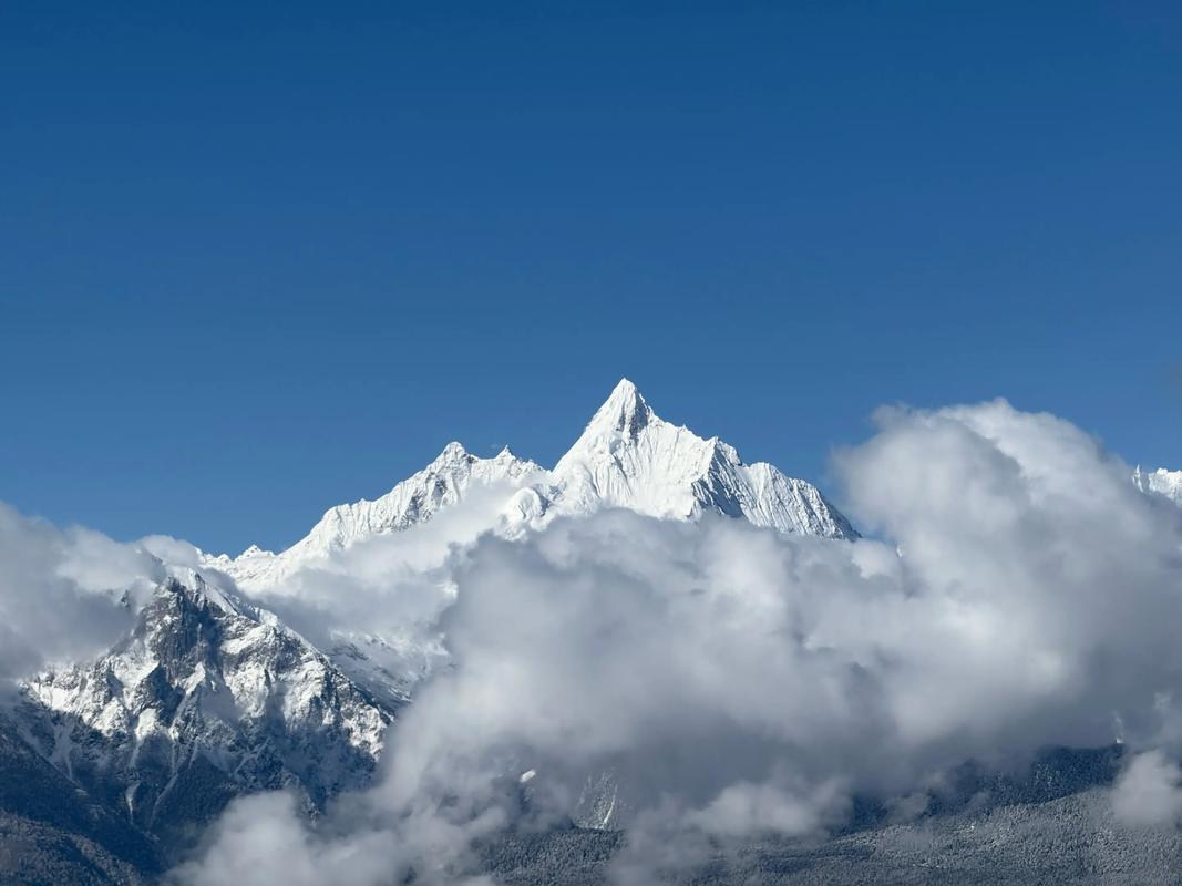 雪山任务的三个碎片在哪