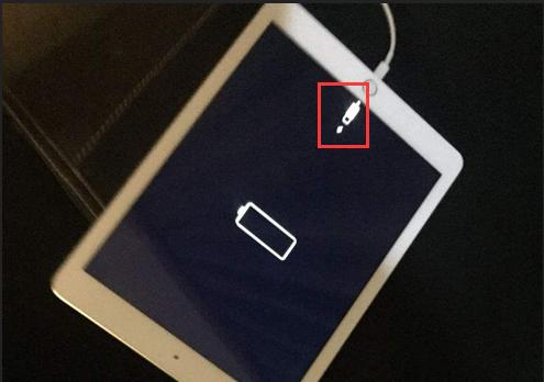 ipad充电开不开机