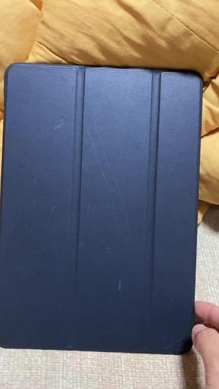 ipad充电下面有一条横线