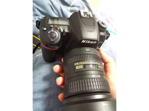 佳能90D与尼康D7500比较