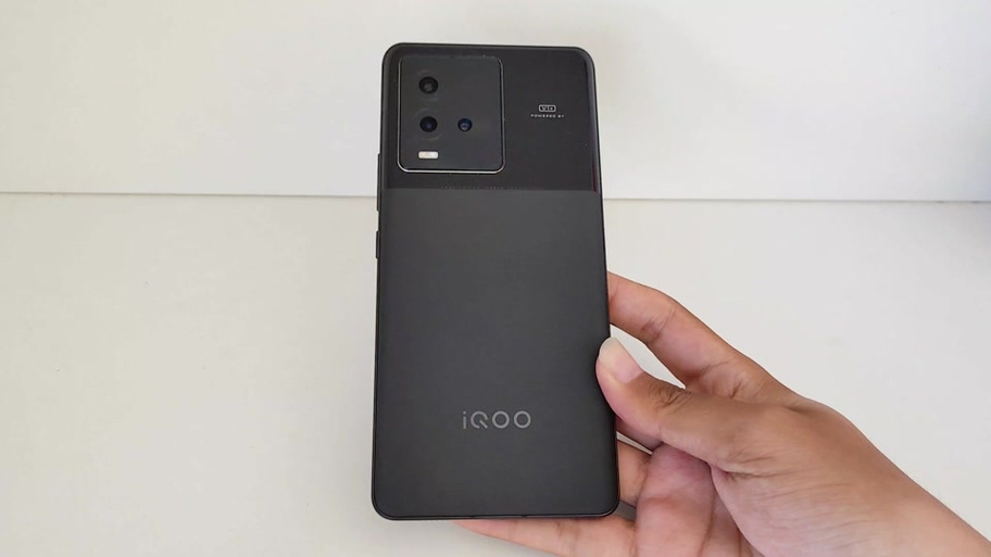 iqoopro只有一个卡槽缩略图