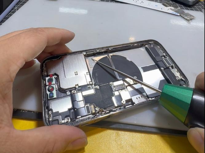 iphone14充电头维修视频
