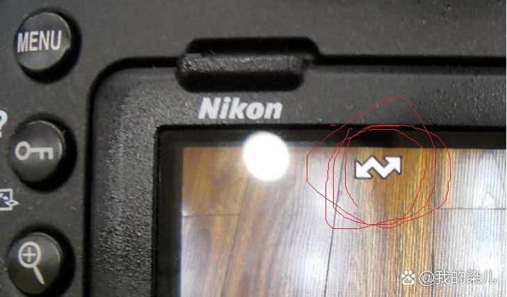 如何关闭nikon对焦灯