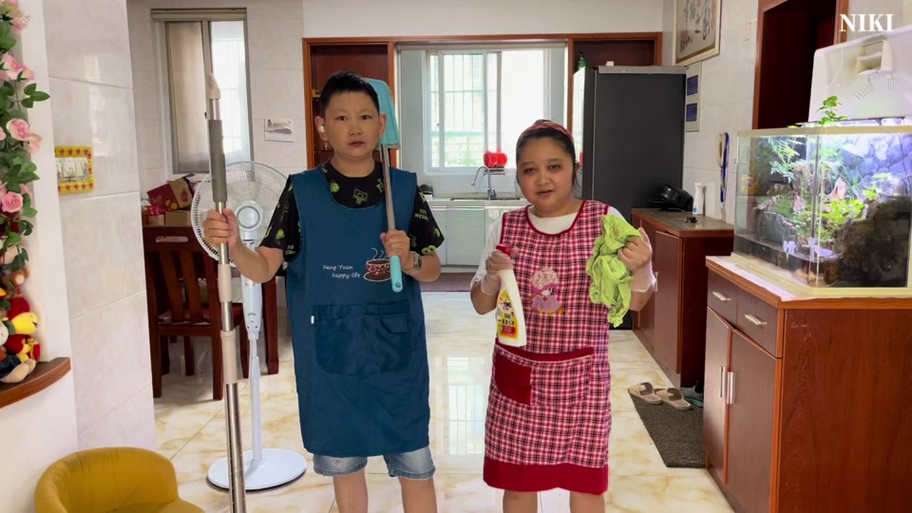 抖音袖珍小夫妻