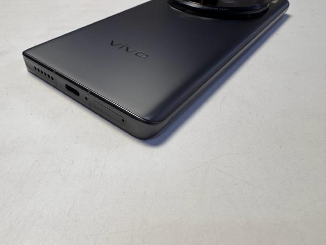 vivo手机变灰色的原因