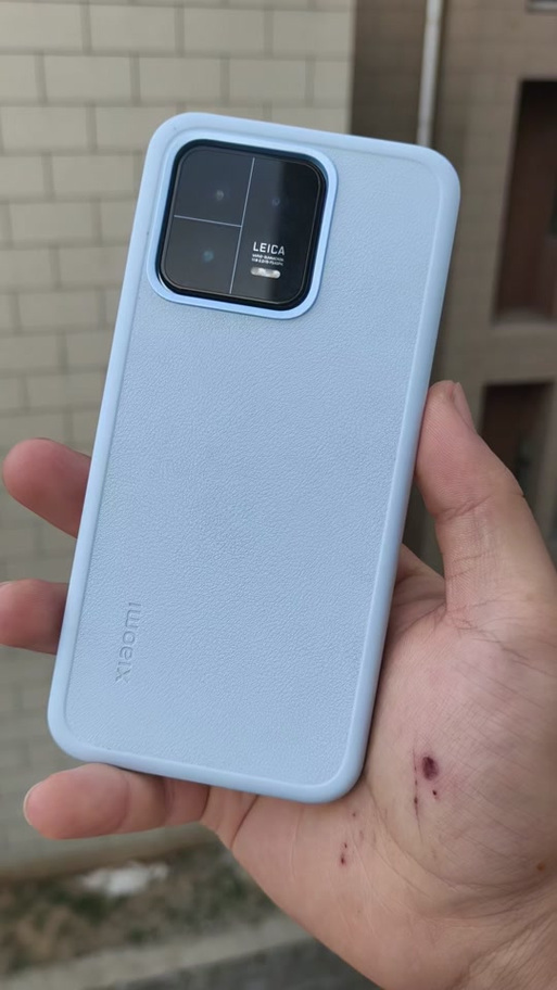 手机放两年还能用吗