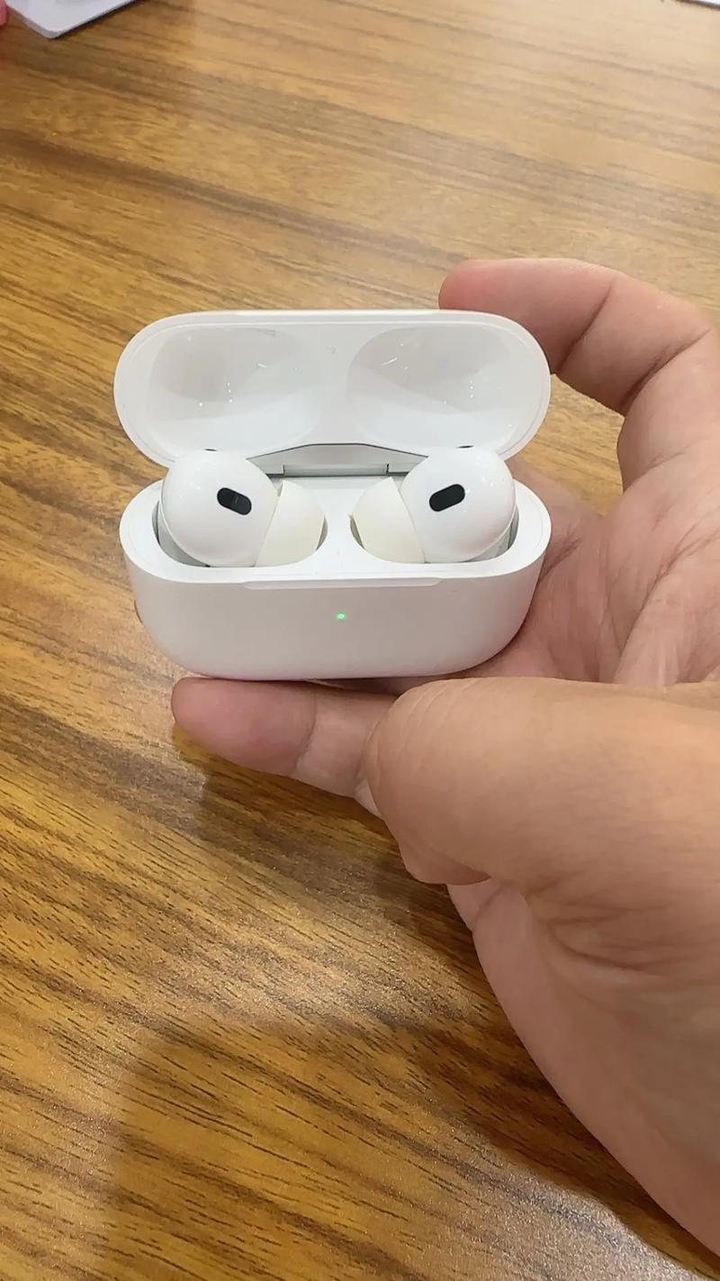 苹果蓝牙耳机说话对方听不见