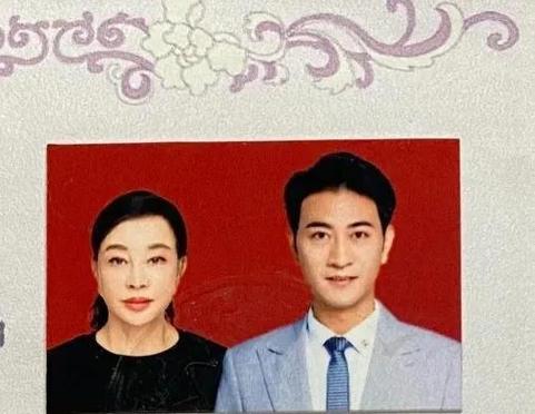 中国第一对帅男结婚