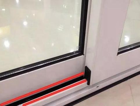 窗户不隔音的补救方法